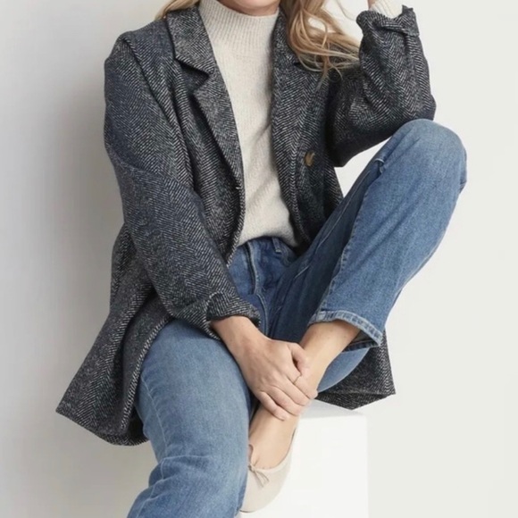 OLD NAVY Soft-Brushed Herringbone Button-Front Car Coat - Picture 1 of 8